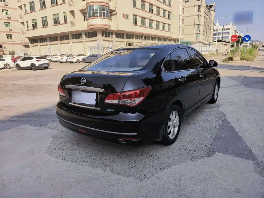 Nissan Sylphy — миниатюра 7