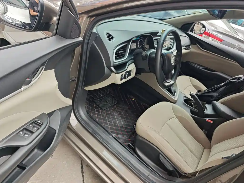 Buick Excelle — миниатюра 16