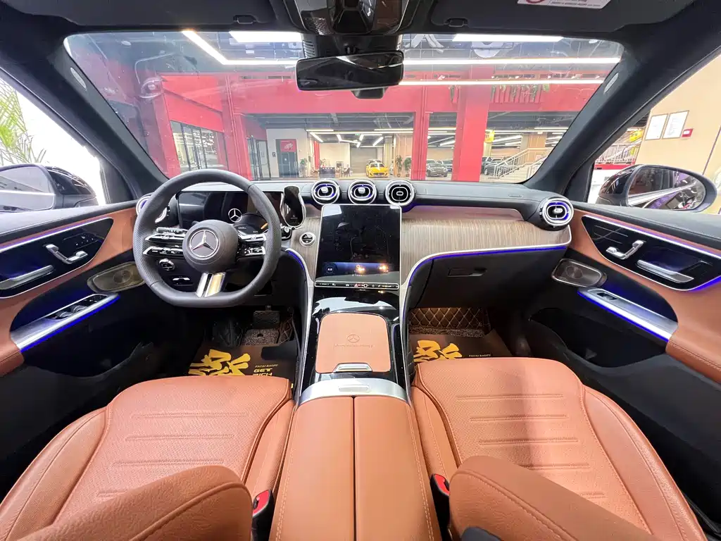 Mercedes-Benz GLC — миниатюра 12