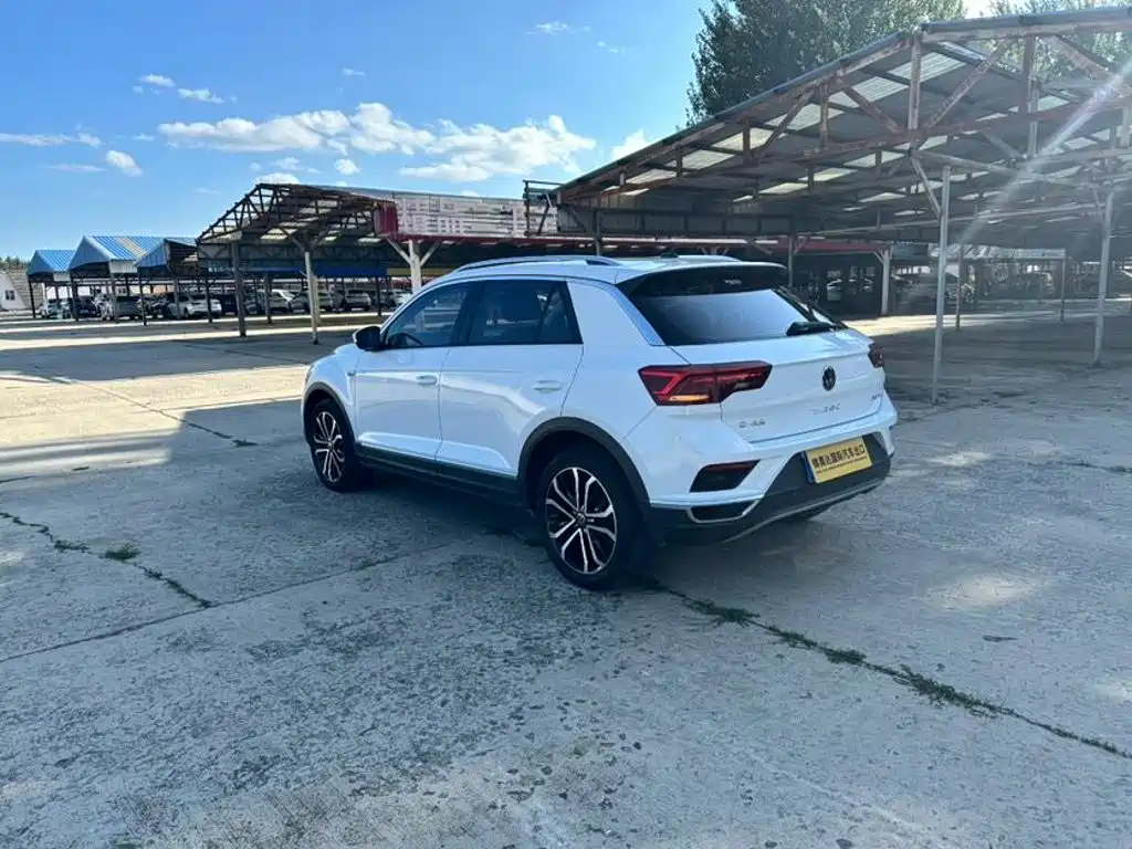 Volkswagen T-Roc — миниатюра 7