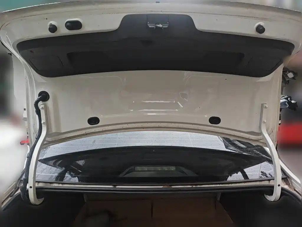 Volkswagen Lavida — миниатюра 20