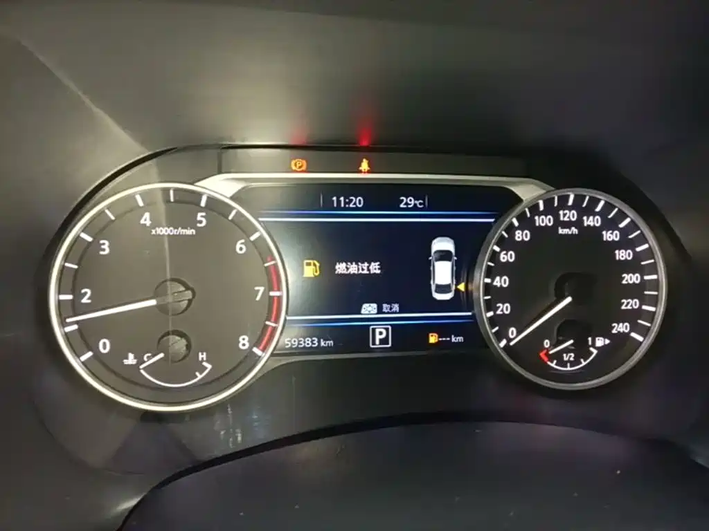 Nissan Sylphy — миниатюра 12