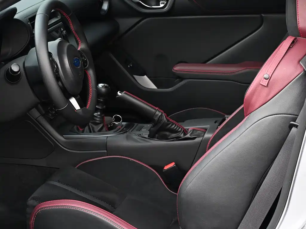 Subaru BRZ — миниатюра 6