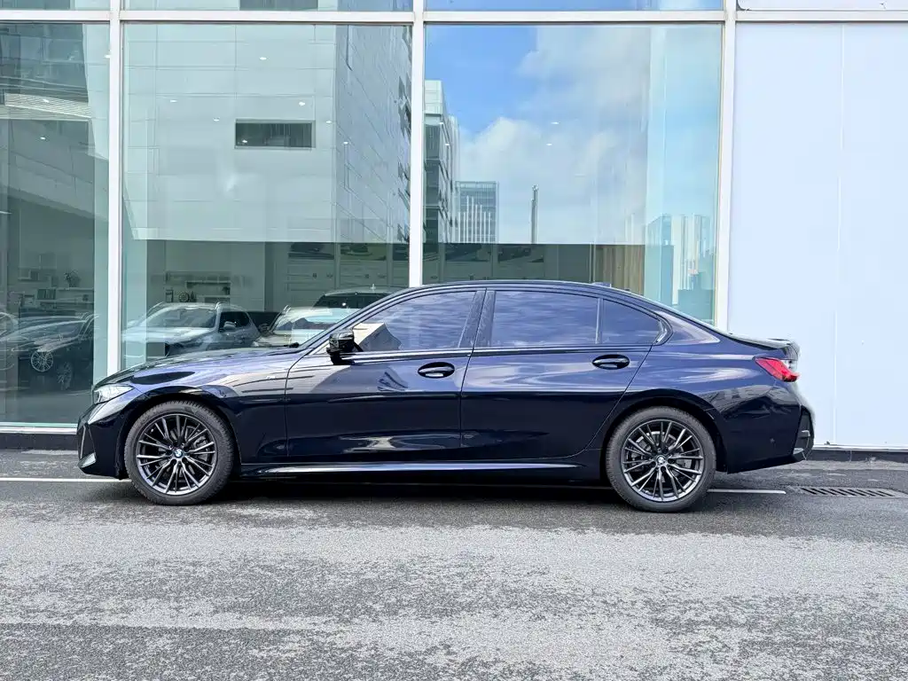 BMW 3 Series — миниатюра 5