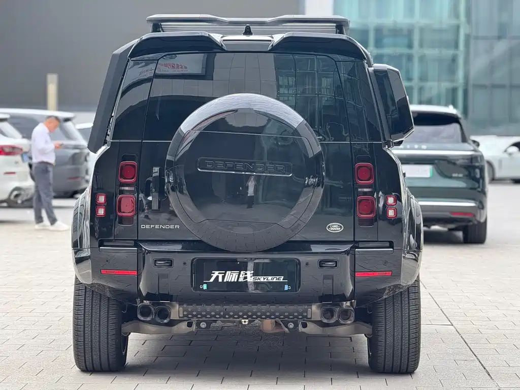 Land Rover Defender — миниатюра 15