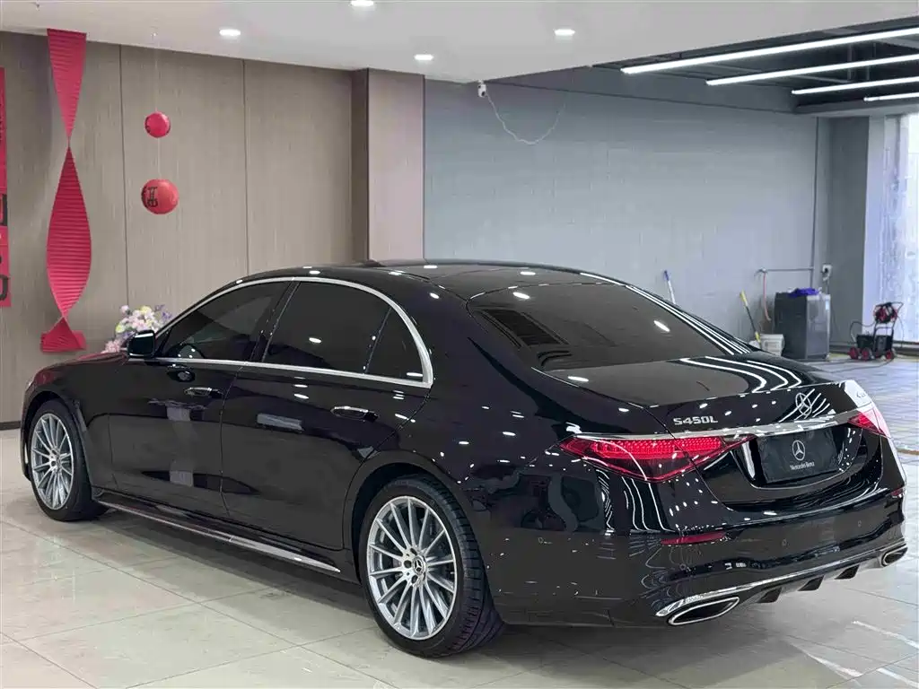 MERCEDES-BENZ S CLASS