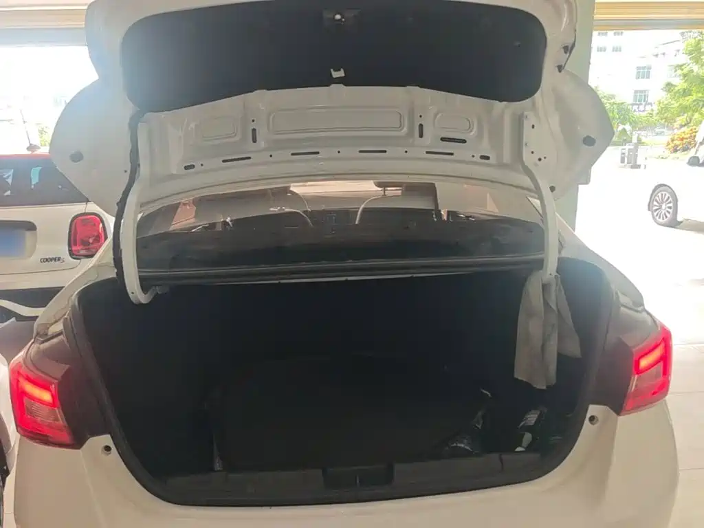 Chery Arrizo 5 — миниатюра 19