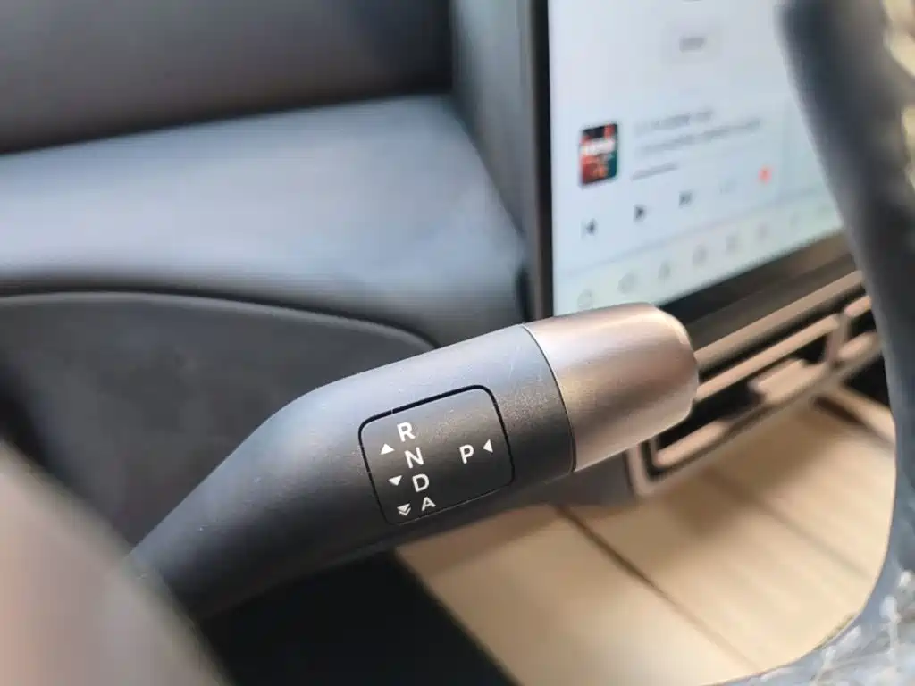 Li Auto Li MEGA — миниатюра 14
