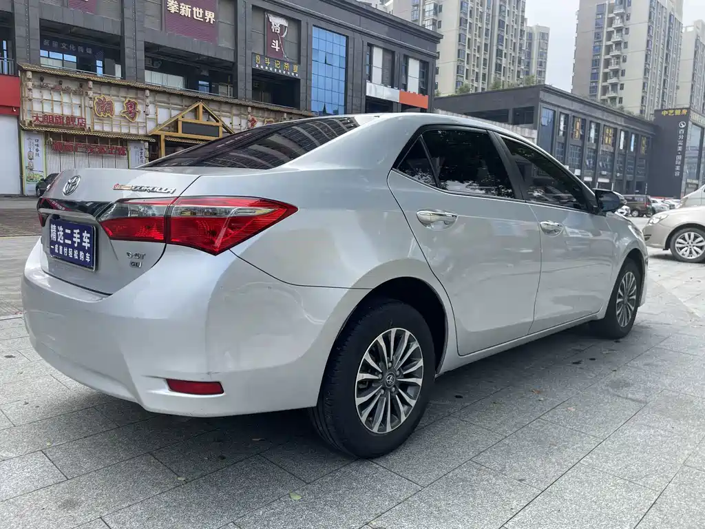 Toyota Corolla — миниатюра 4