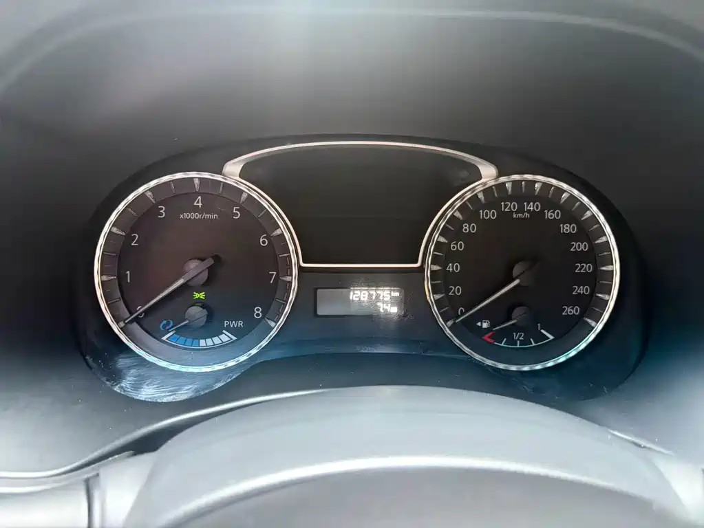 Infiniti QX60 (Import) — миниатюра 8