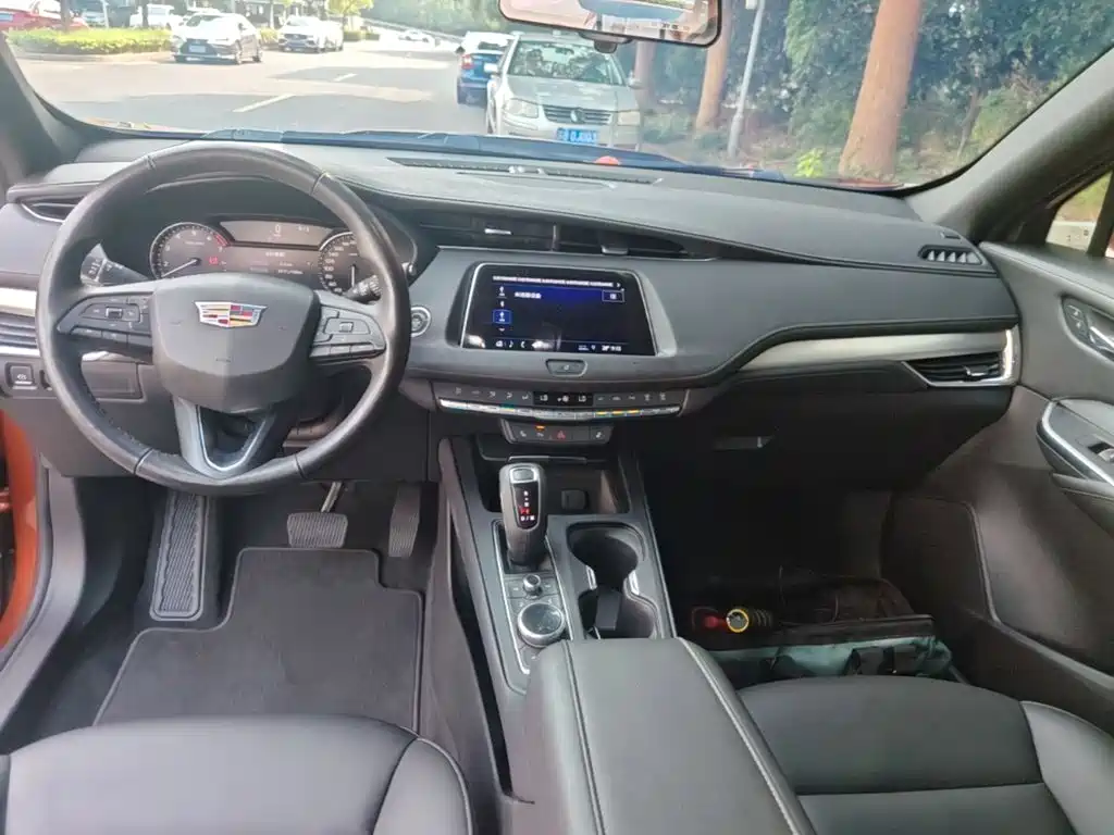 Cadillac XT4 — миниатюра 10