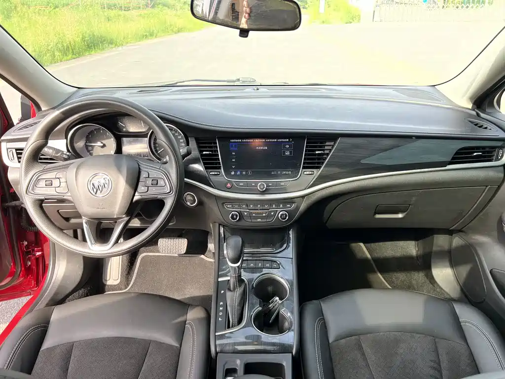 Buick Verano — миниатюра 12