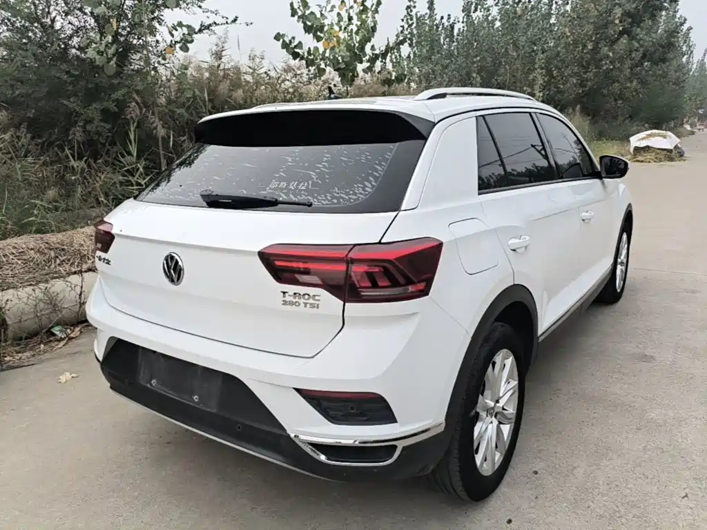 Volkswagen T-Roc — миниатюра 7