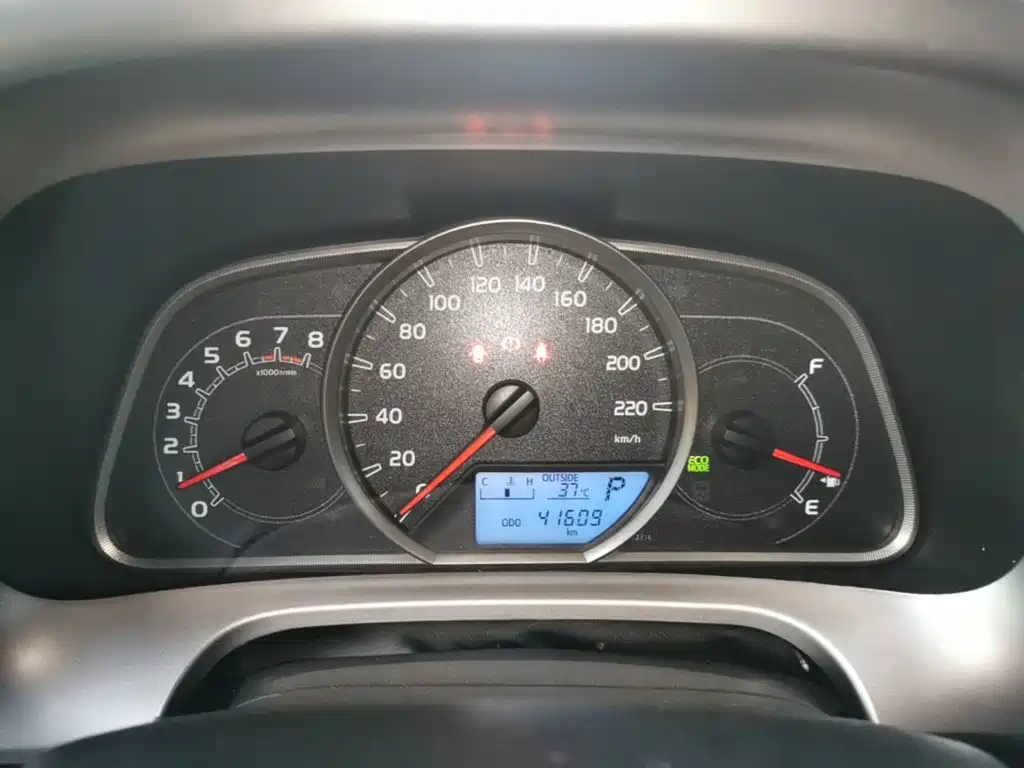 Toyota RAV4 — миниатюра 12