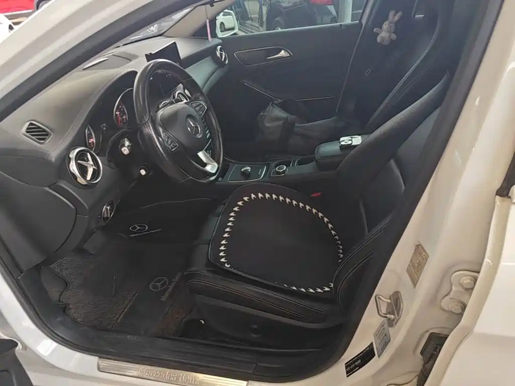 Mercedes-Benz GLA — миниатюра 15