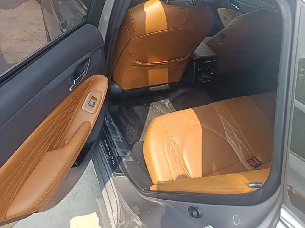 Toyota Avalon — миниатюра 20