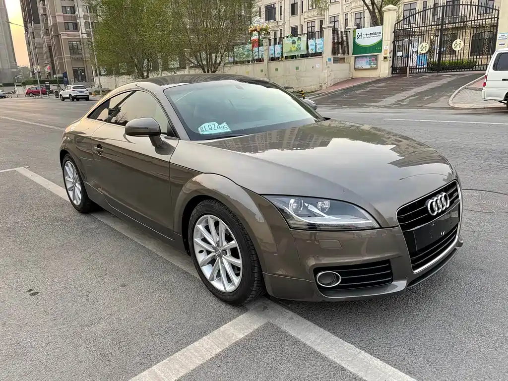 Audi TT 2011 TT Coupe 2.0TFSI