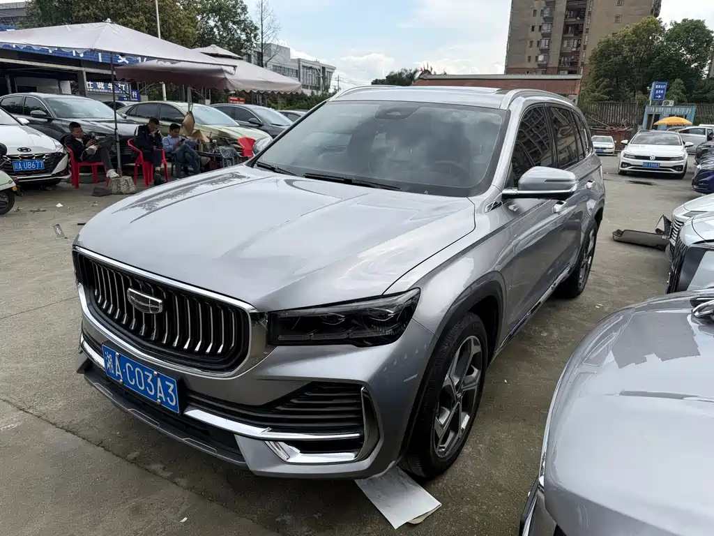 Geely Xingyue L 2023