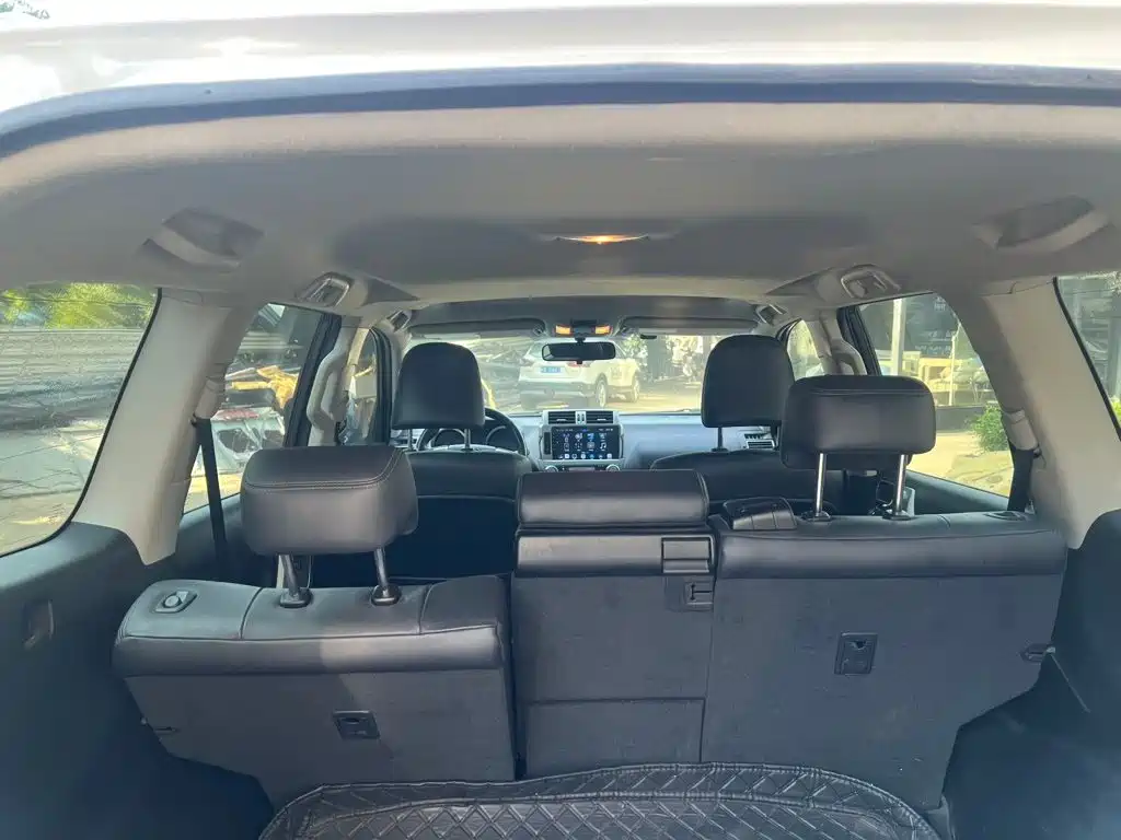 Toyota Prado — миниатюра 3