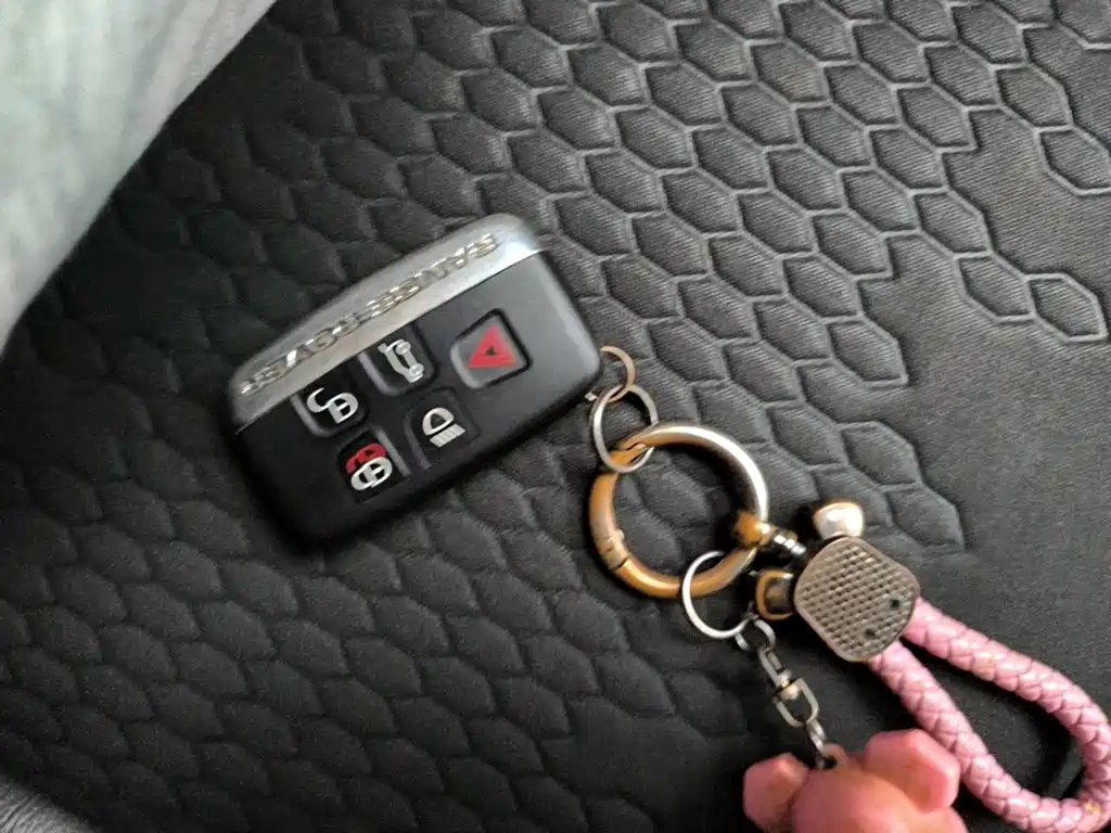 Land Rover Discovery Sport — миниатюра 9