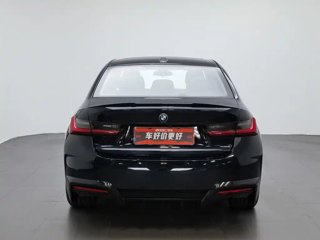 BMW i3 2022 eDrive 35 L