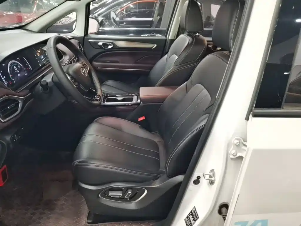 GAC Motor Trumpchi M6 — миниатюра 15