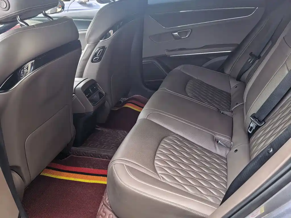 BYD Han — миниатюра 4