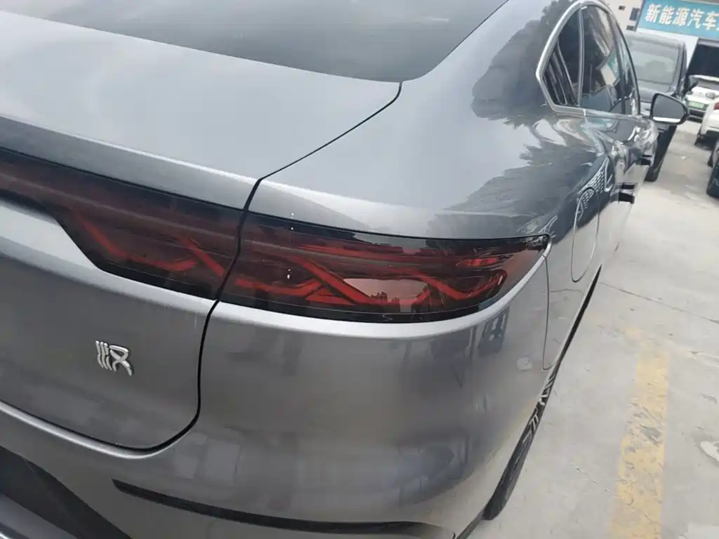 BYD Han — миниатюра 8
