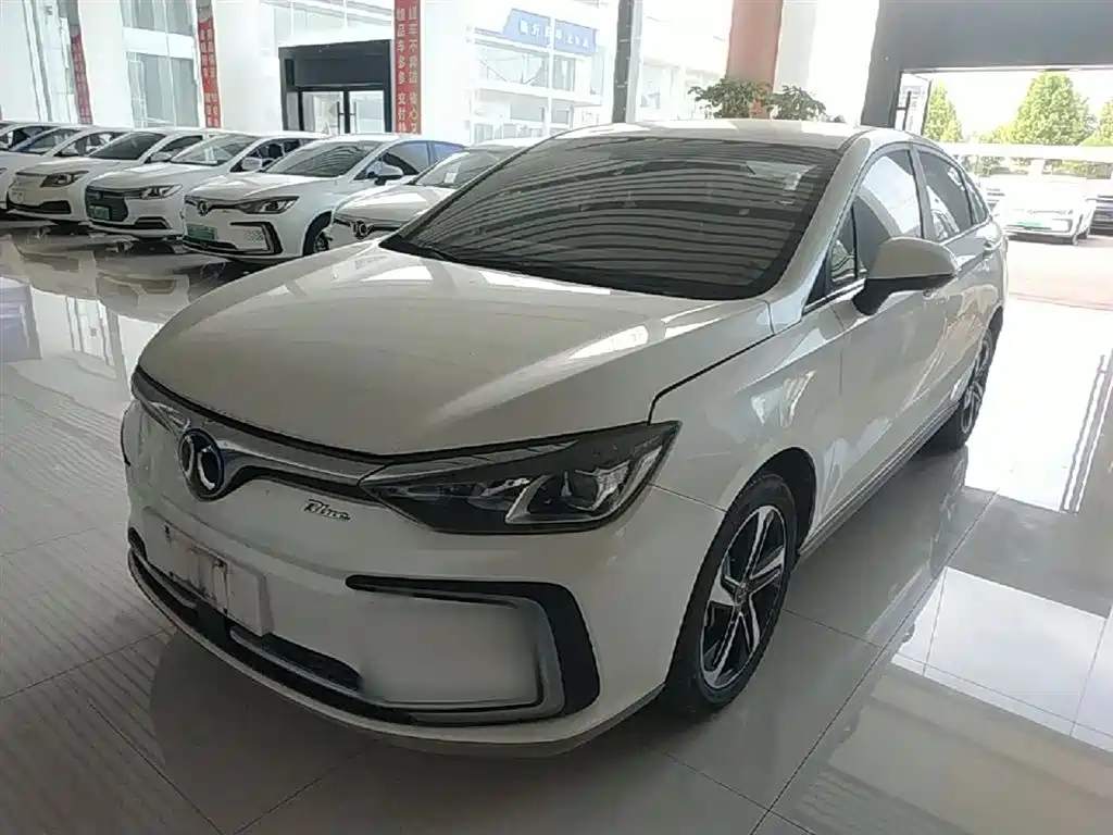 BAIC EU5 2021