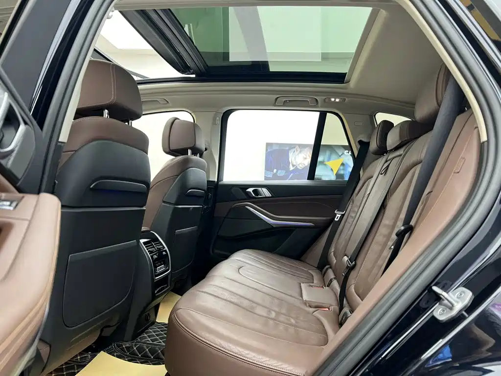 BMW X5 (Import) — миниатюра 23