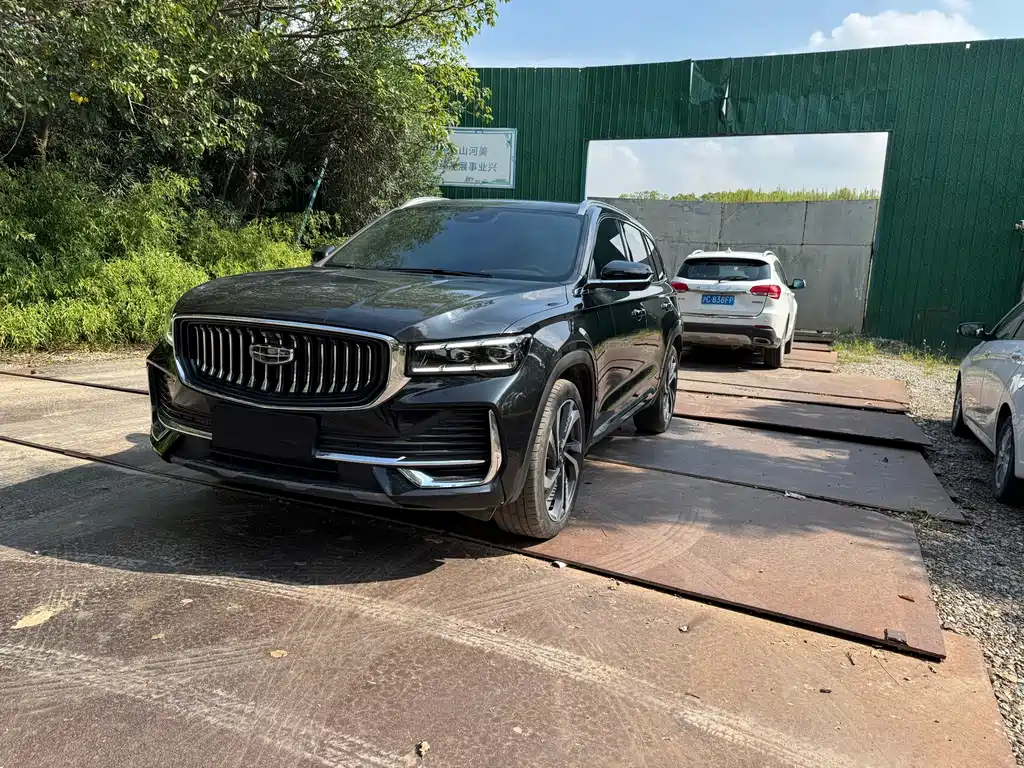 Geely Xingyue L — миниатюра 2