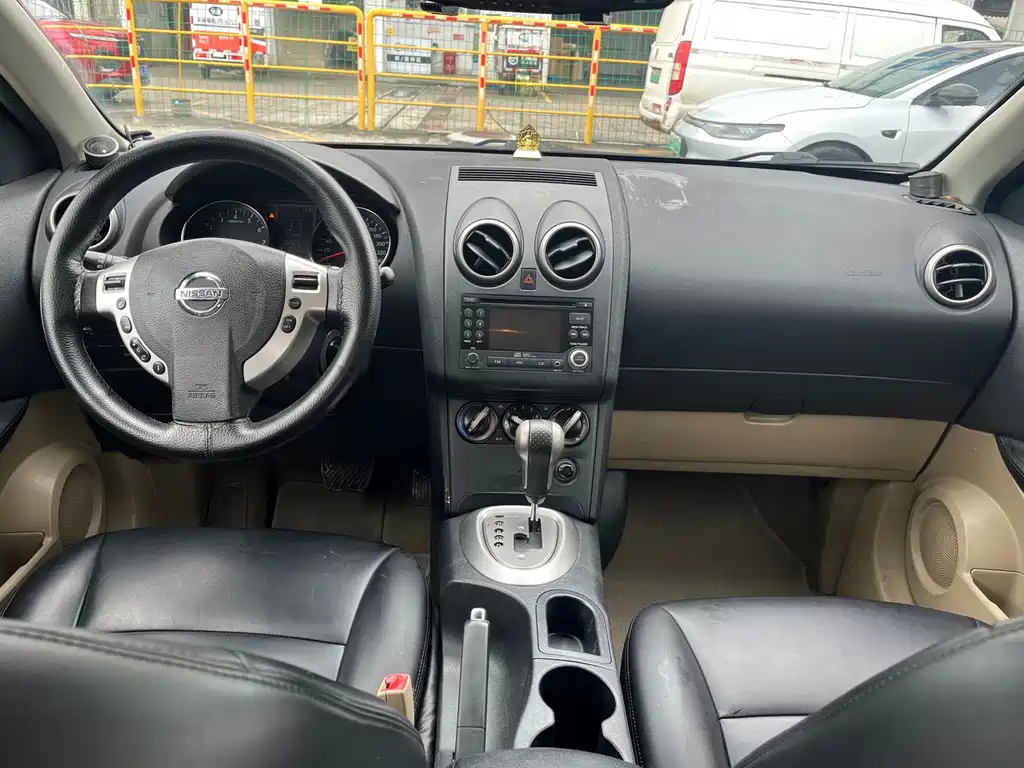 Nissan Qashqai — миниатюра 12