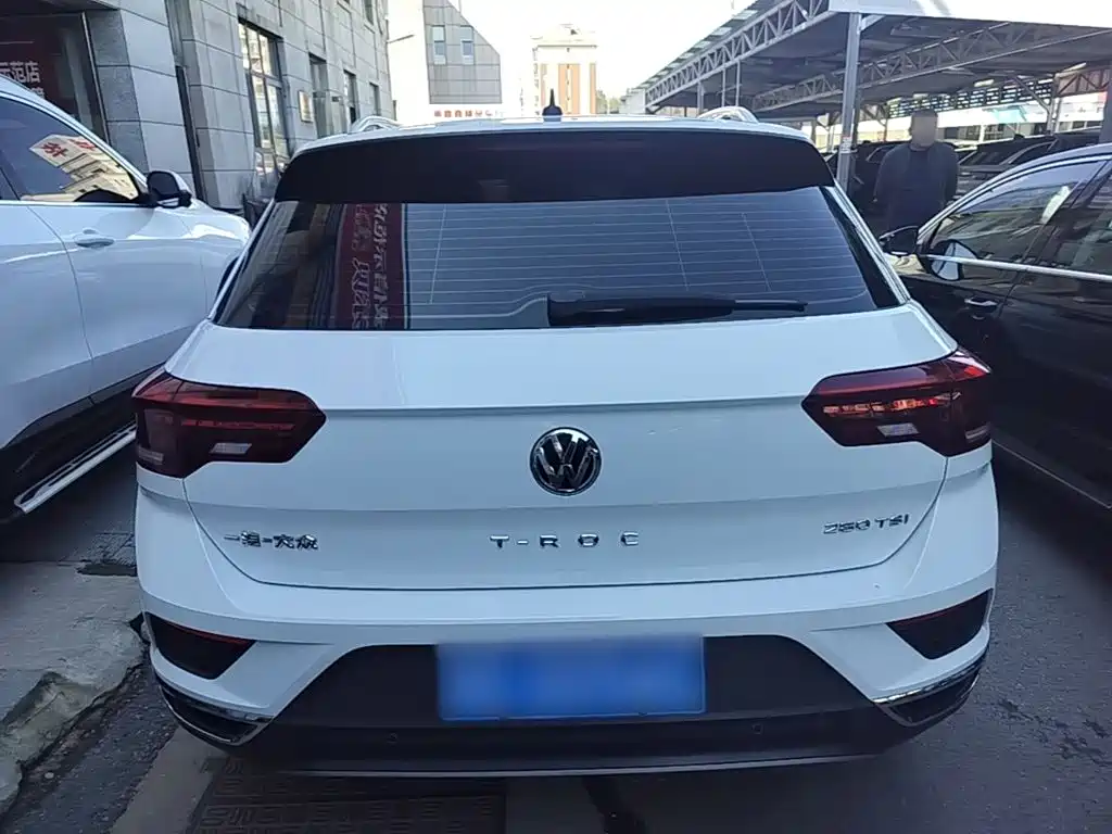 Volkswagen T-Roc — миниатюра 6