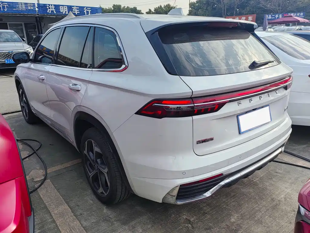 Geely Xingyue L — миниатюра 15
