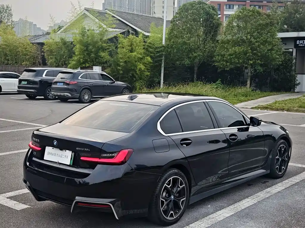 BMW i3 — миниатюра 14