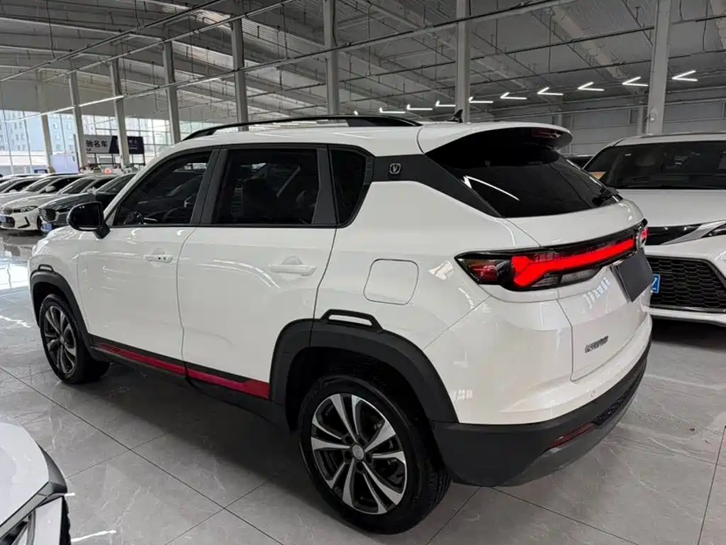 Changan CS35PLUS — миниатюра 7