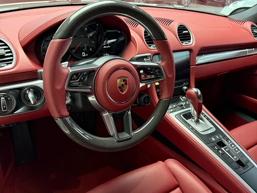 Porsche 718 2026 2.0T AT