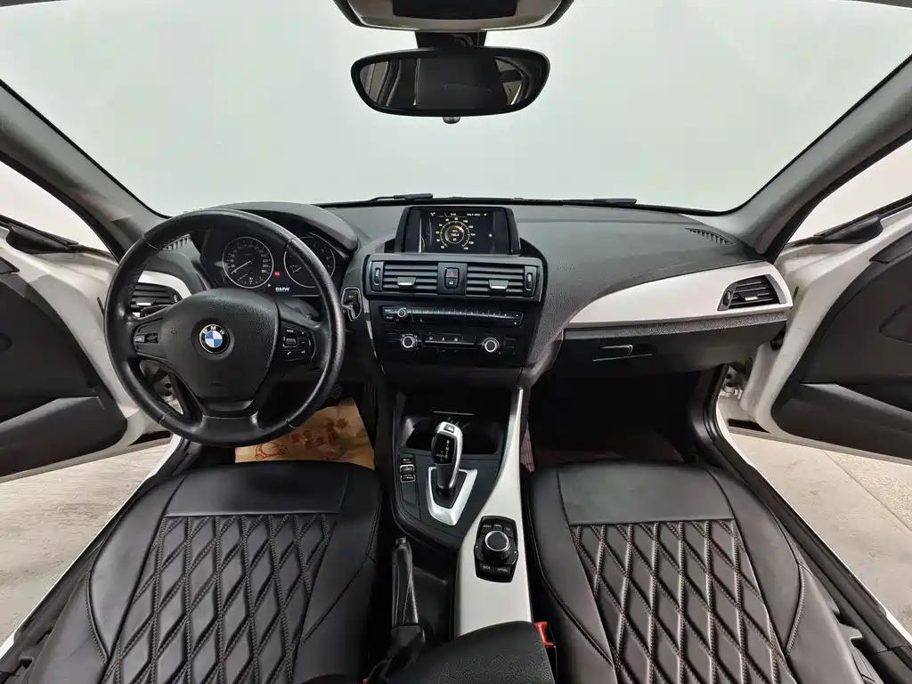 BMW 1 Series (Import) — миниатюра 9