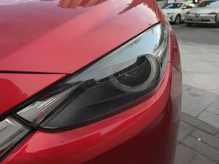 Mazda 3 Axela — миниатюра 5