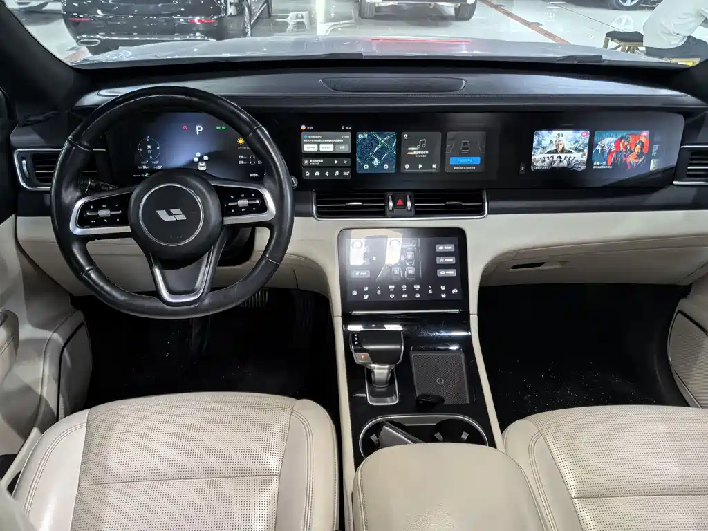 Li Auto Li ONE — миниатюра 9