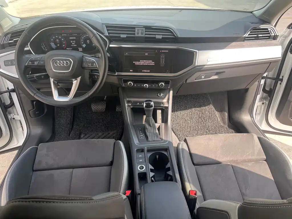 Audi Q3 — миниатюра 11