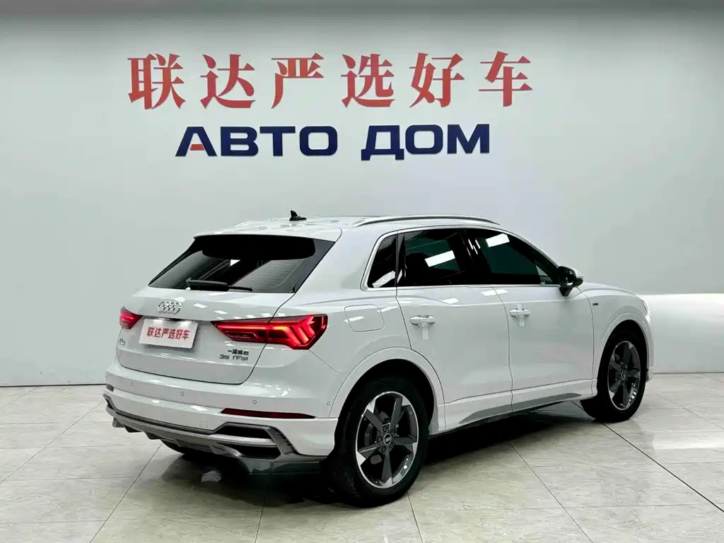 Audi Q3 — миниатюра 6