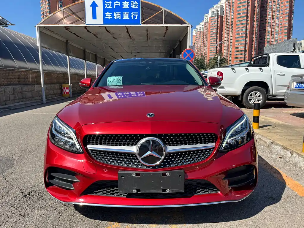 Mercedes-Benz C-Class — миниатюра 2