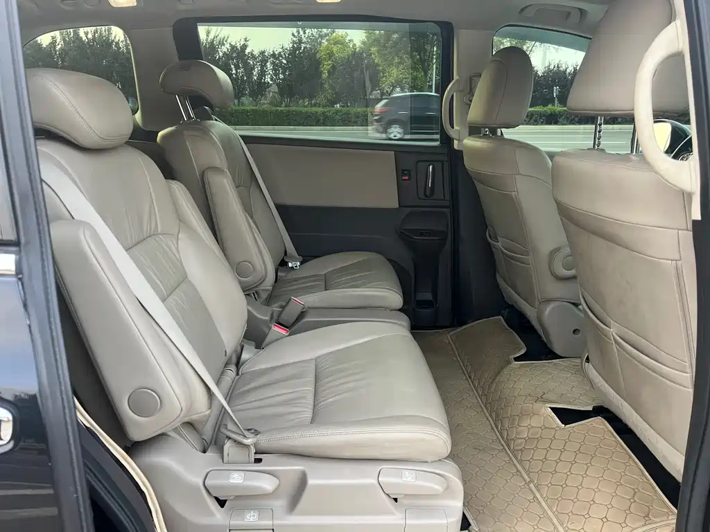 Honda Odyssey 2015 2.4L Luxury