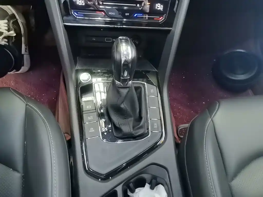 Volkswagen Tharu — миниатюра 14