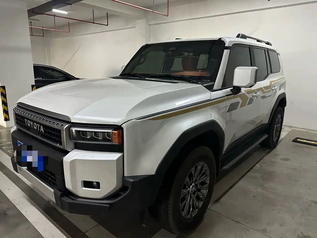 Toyota Land Cruiser Prado 2024 2.4T TX 5 мест