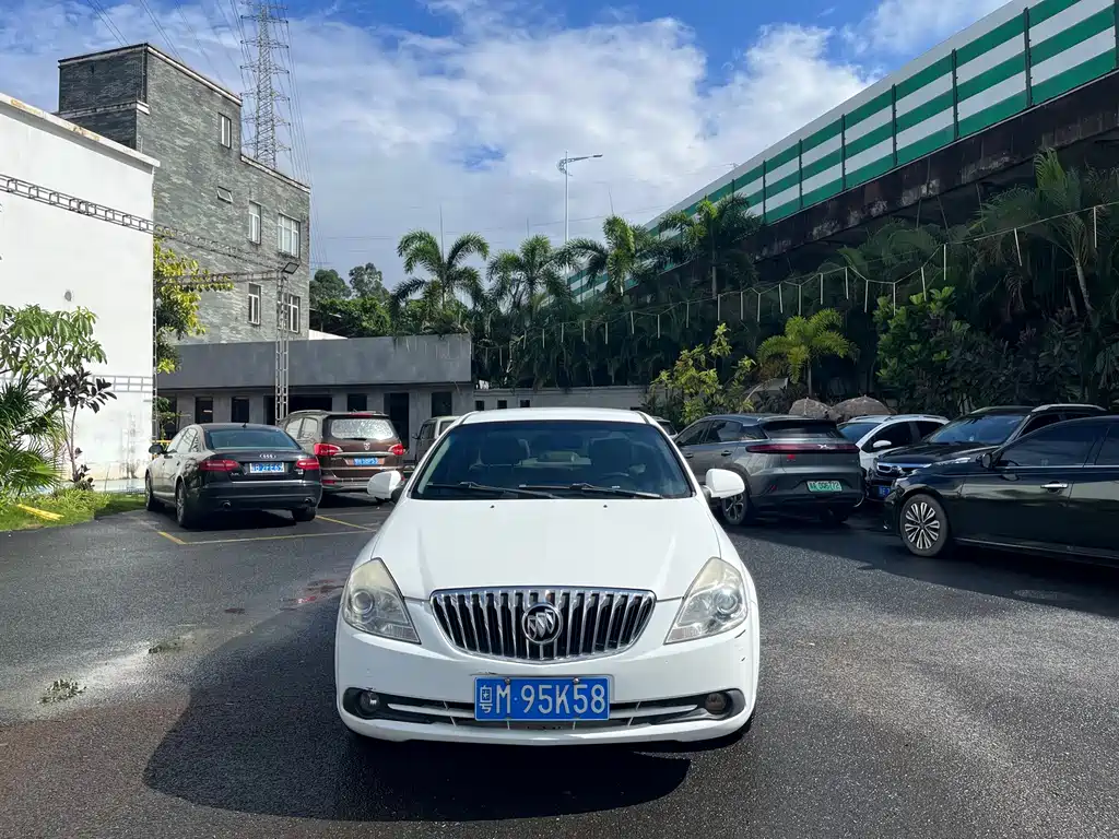 Buick Excelle — миниатюра 2