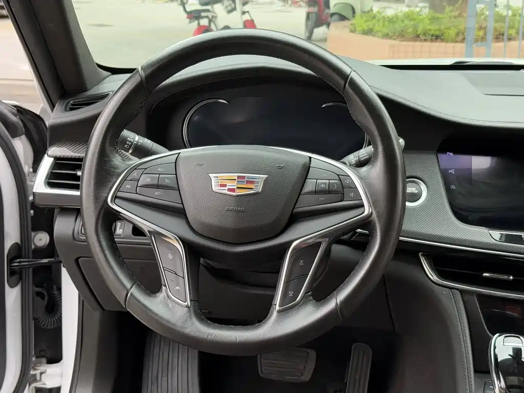 Cadillac CT6 — миниатюра 28