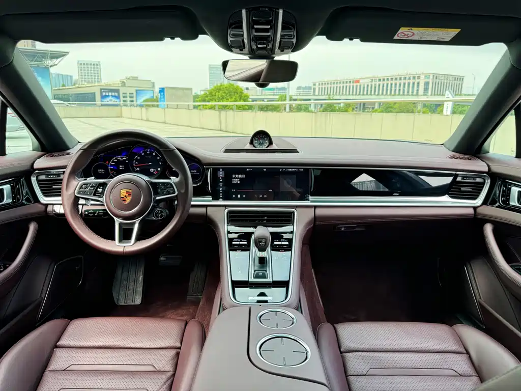 Porsche Panamera — миниатюра 11