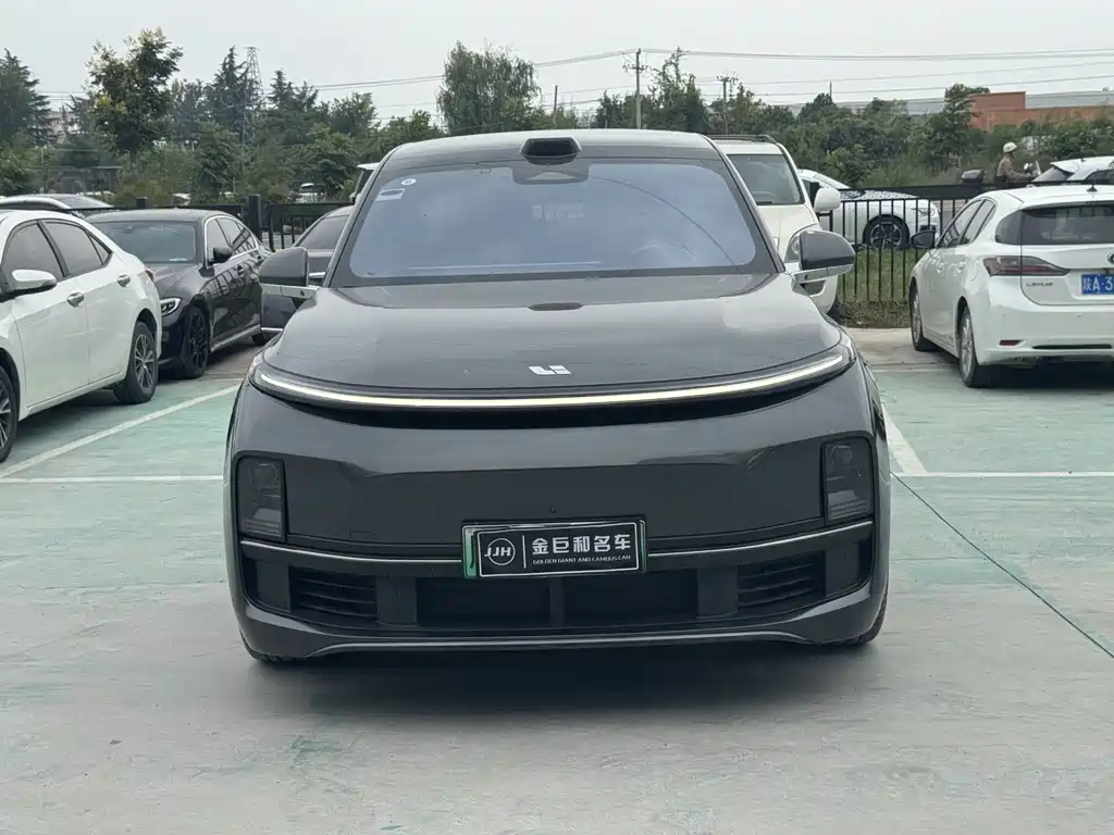 Li Auto Li L9 — миниатюра 2
